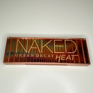 Urban Decay Naked Heat Eyeshadow Palette